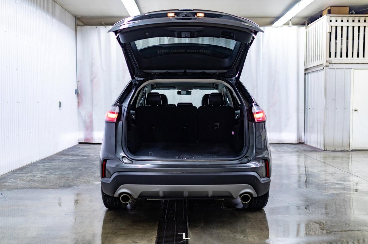 2019 Ford Edge AWD SEL Leather Nav BCam Red Deer AB