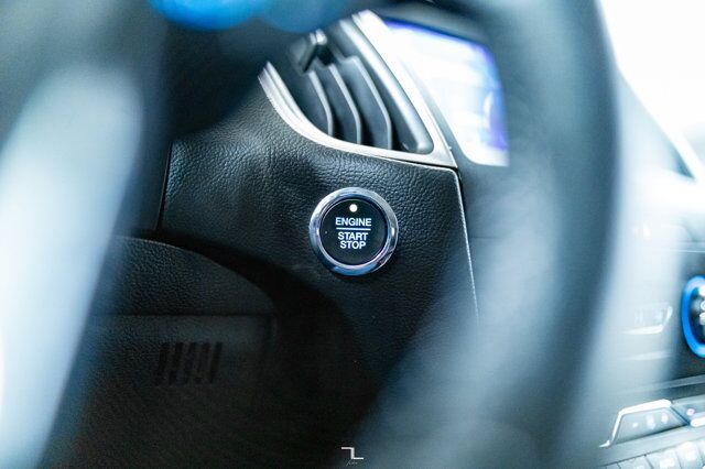 2019 Ford Edge AWD SEL Leather Nav BCam Red Deer AB