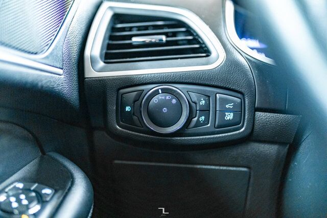 2019 Ford Edge AWD SEL Leather Nav BCam Red Deer AB