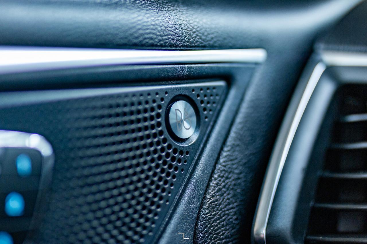 2019 Ford Edge AWD Titanium Leather Roof Nav BCam Red Deer AB