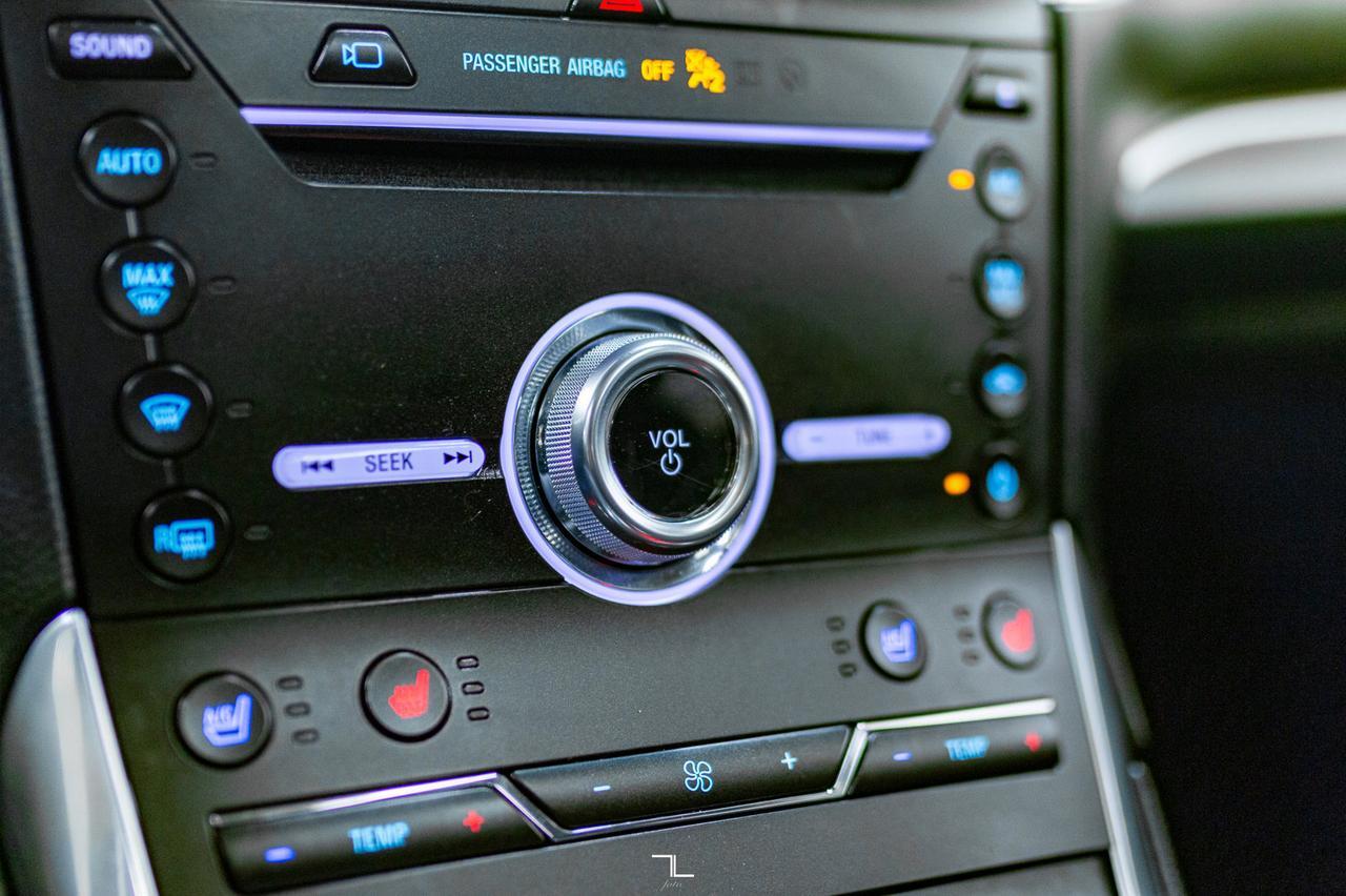 2019 Ford Edge AWD Titanium Leather Roof Nav BCam Red Deer AB