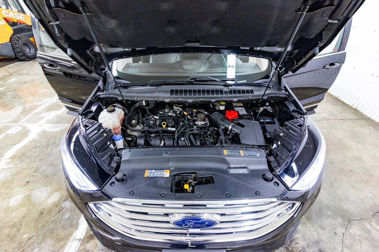 2019 Ford Edge AWD Titanium Leather Roof Nav BCam Red Deer AB