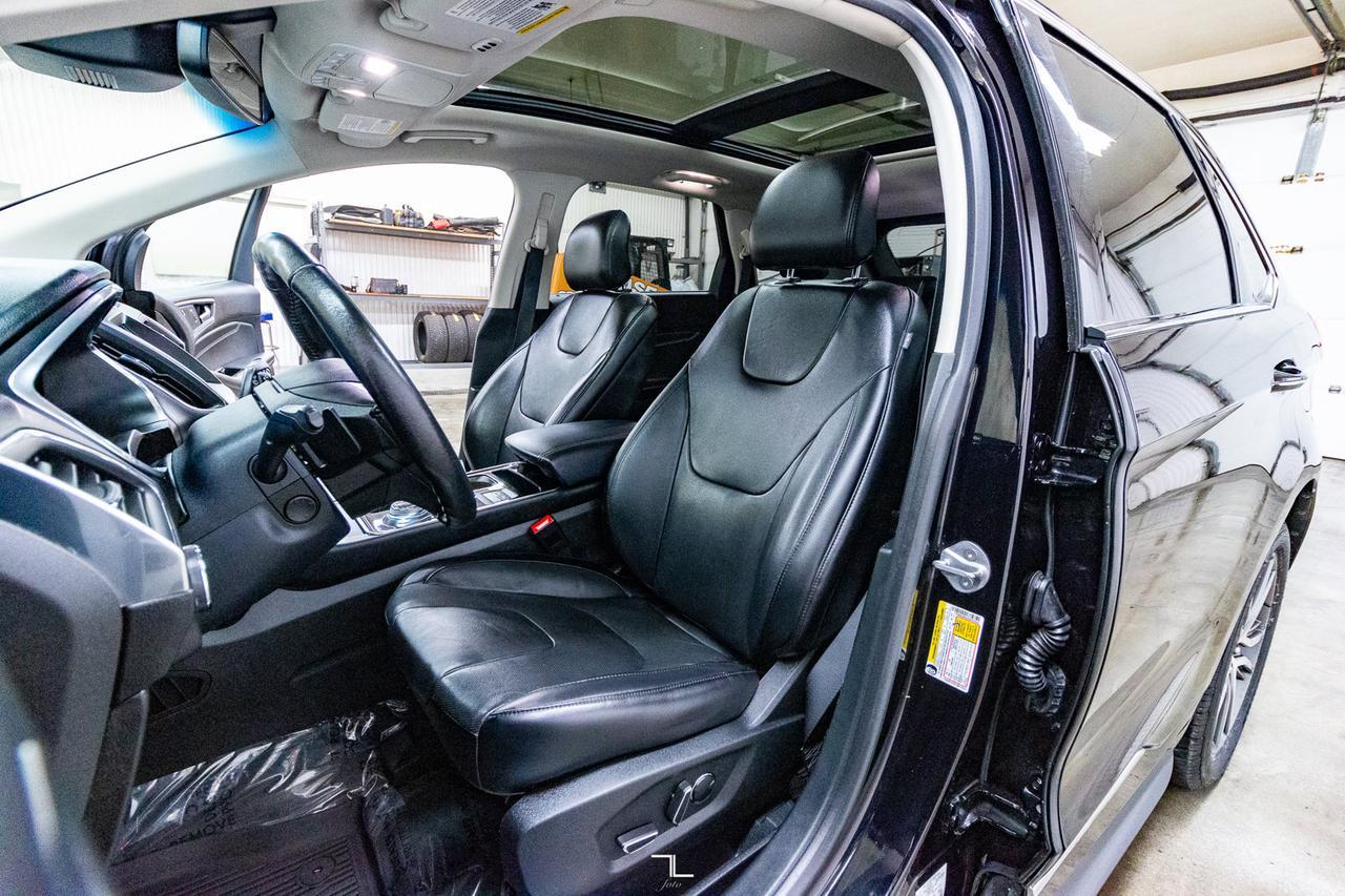2019 Ford Edge AWD Titanium Leather Roof Nav BCam Red Deer AB
