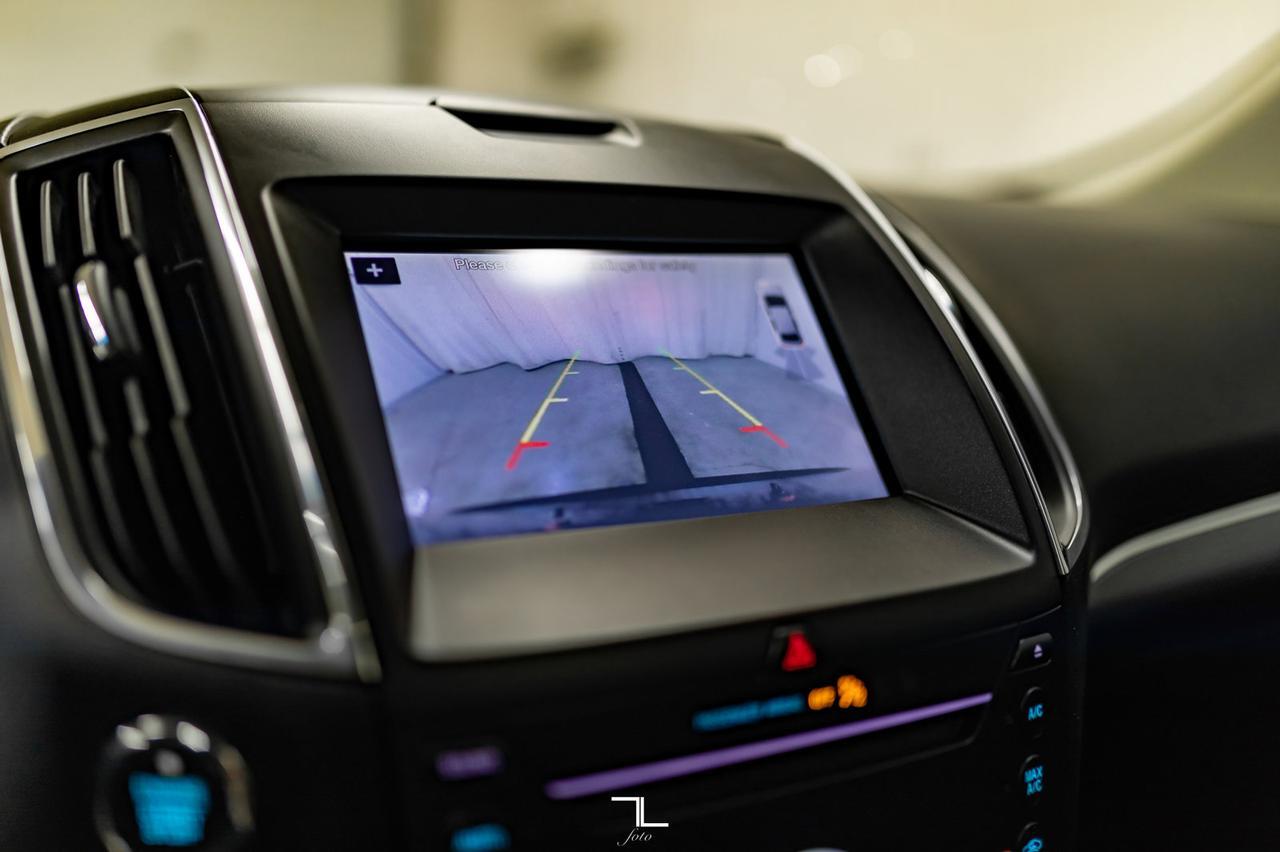 2019 Ford Edge AWD Titanium Leather Roof Nav BCam Red Deer AB