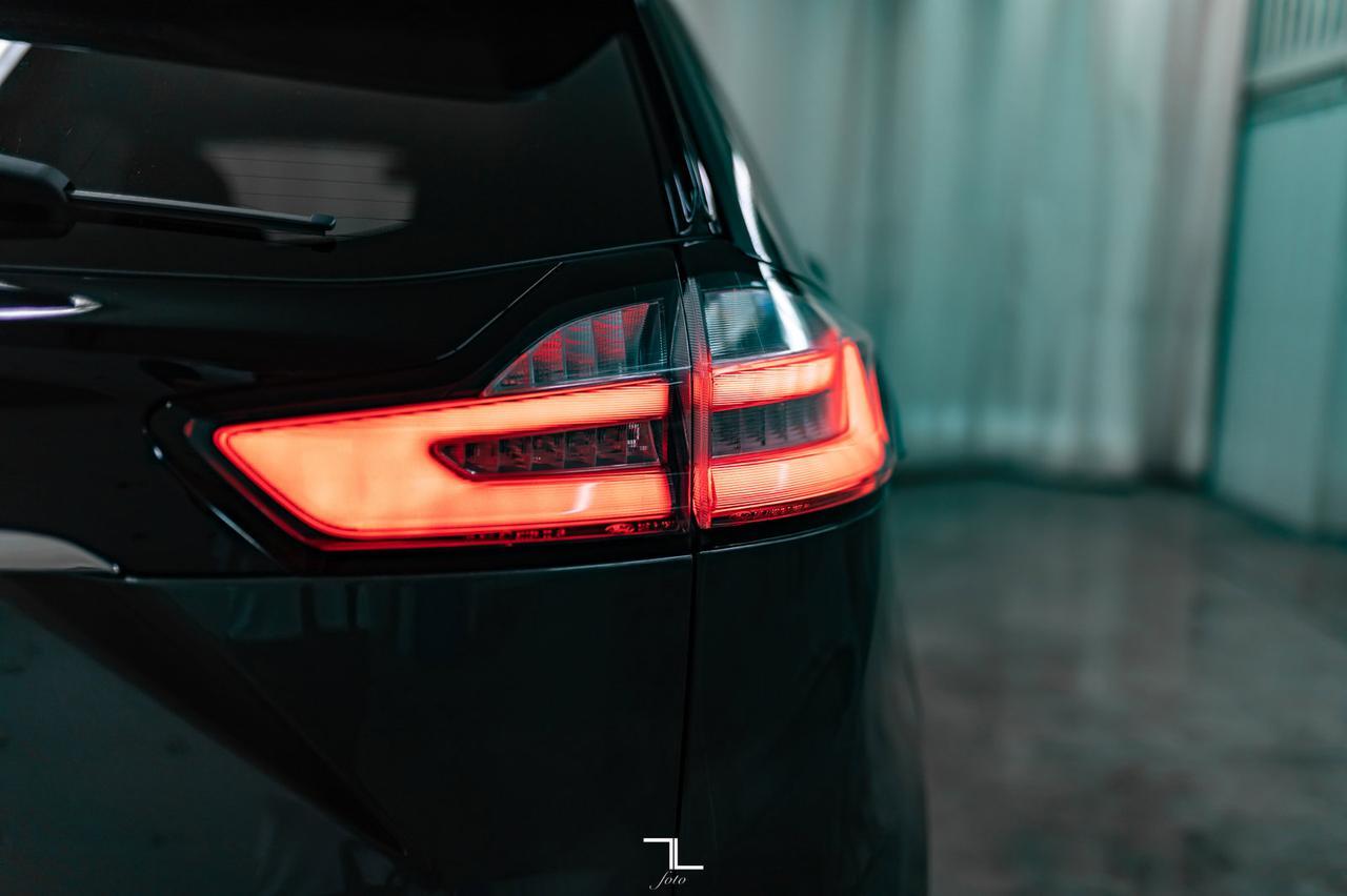 2019 Ford Edge AWD Titanium Leather Roof Nav BCam Red Deer AB