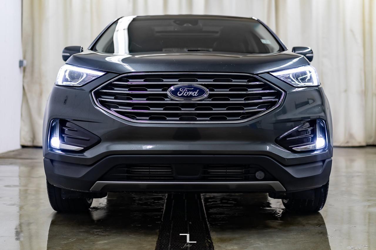 2019 Ford Edge AWD Titanium Leather Roof Nav BCam Red Deer AB