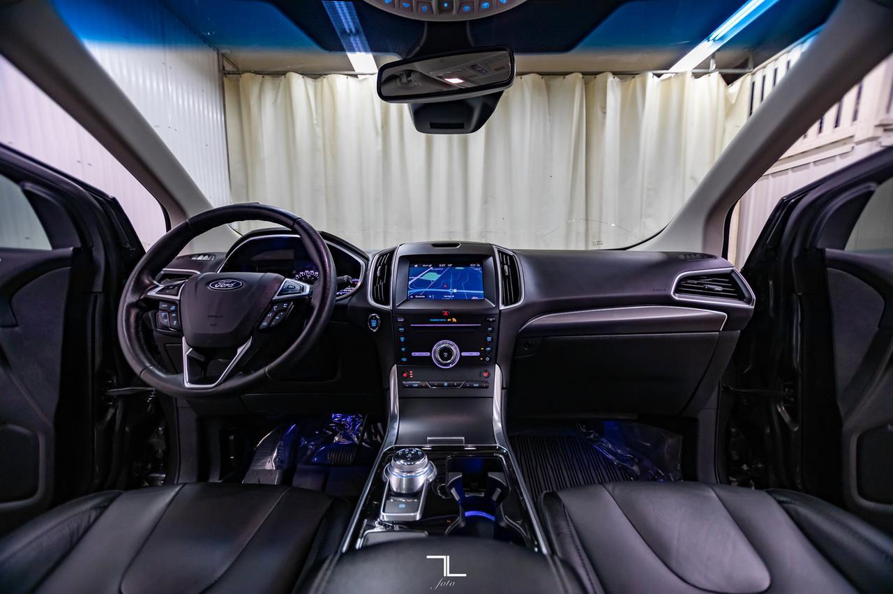 2019 Ford Edge AWD Titanium Leather Roof Nav BCam Red Deer AB