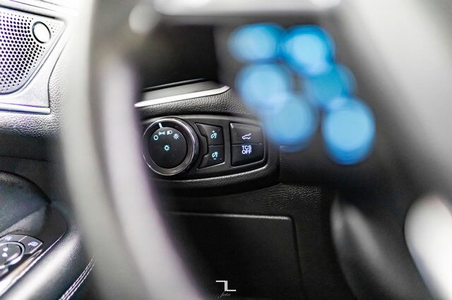 2019 Ford Edge AWD Titanium Leather Roof Nav BCam Red Deer AB