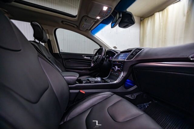 2019 Ford Edge AWD Titanium Leather Roof Nav BCam Red Deer AB