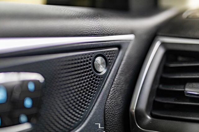 2019 Ford Edge AWD Titanium Leather Roof Nav BCam Red Deer AB