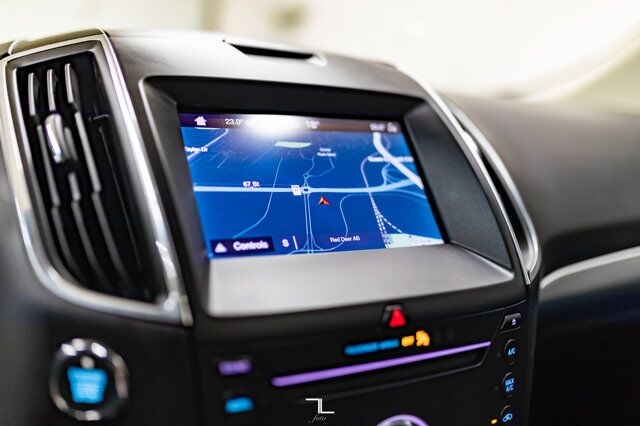 2019 Ford Edge AWD Titanium Leather Roof Nav BCam Red Deer AB