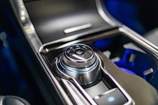 2019 Ford Edge AWD Titanium Leather Roof Nav BCam Red Deer AB