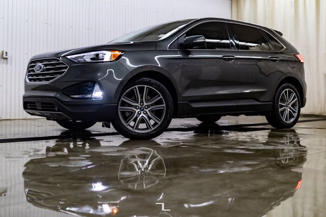 2019 Ford Edge AWD Titanium Leather Roof Nav BCam Red Deer AB