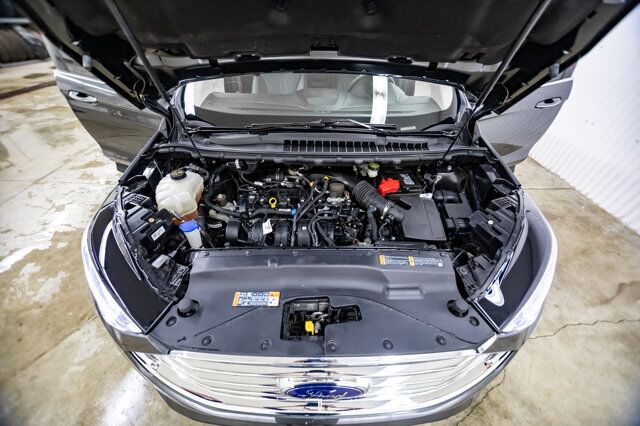 2019 Ford Edge AWD Titanium Leather Roof Nav BCam Red Deer AB