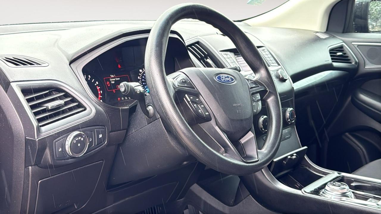 2019 Ford Edge SE  Selma TX