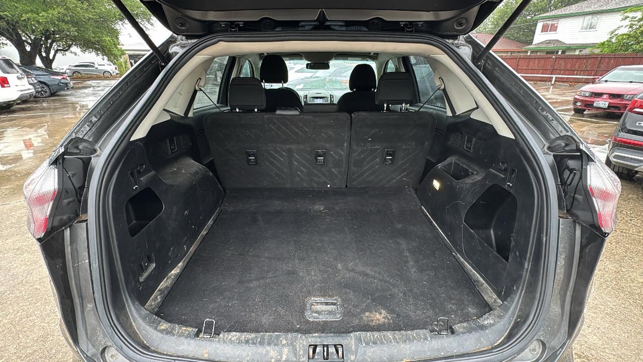 2019 Ford Edge SE  Selma TX