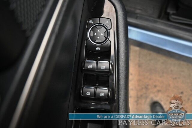 2019 Ford Edge SEL / AWD / Cold Weather & Convenience Pkg / Auto Start / Heated Leather Seats & Steering / Lane Depart & Blind Spot / Apple CarPlay & Android Auto / Back Up Camera / Keyless Entry & Start / Tow Pkg / 1-Owner Anchorage AK