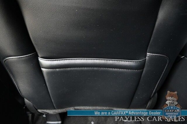 2019 Ford Edge SEL / AWD / Cold Weather & Convenience Pkg / Auto Start / Heated Leather Seats & Steering / Lane Depart & Blind Spot / Apple CarPlay & Android Auto / Back Up Camera / Keyless Entry & Start / Tow Pkg / 1-Owner Anchorage AK