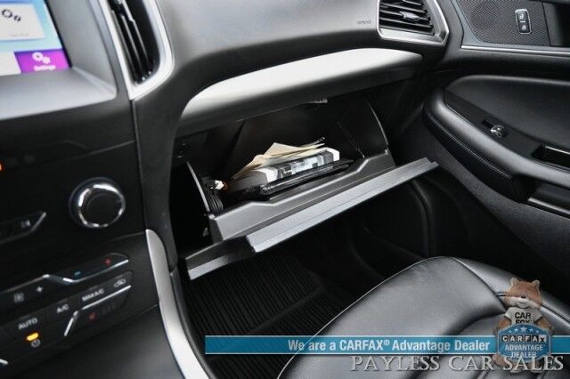 2019 Ford Edge SEL / AWD / Cold Weather & Convenience Pkg / Auto Start / Heated Leather Seats & Steering / Lane Depart & Blind Spot / Apple CarPlay & Android Auto / Back Up Camera / Keyless Entry & Start / Tow Pkg / 1-Owner Anchorage AK