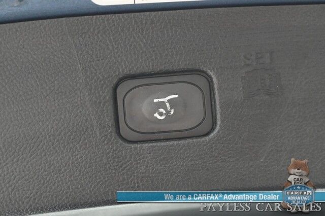 2019 Ford Edge SEL / AWD / Cold Weather & Convenience Pkg / Auto Start / Heated Leather Seats & Steering / Lane Depart & Blind Spot / Apple CarPlay & Android Auto / Back Up Camera / Keyless Entry & Start / Tow Pkg / 1-Owner Anchorage AK