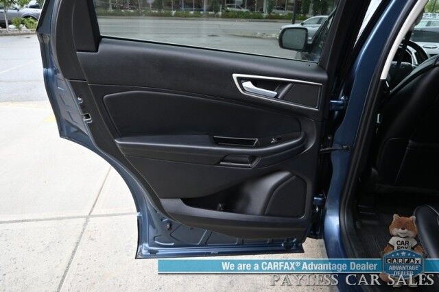2019 Ford Edge SEL / AWD / Cold Weather & Convenience Pkg / Auto Start / Heated Leather Seats & Steering / Lane Depart & Blind Spot / Apple CarPlay & Android Auto / Back Up Camera / Keyless Entry & Start / Tow Pkg / 1-Owner Anchorage AK