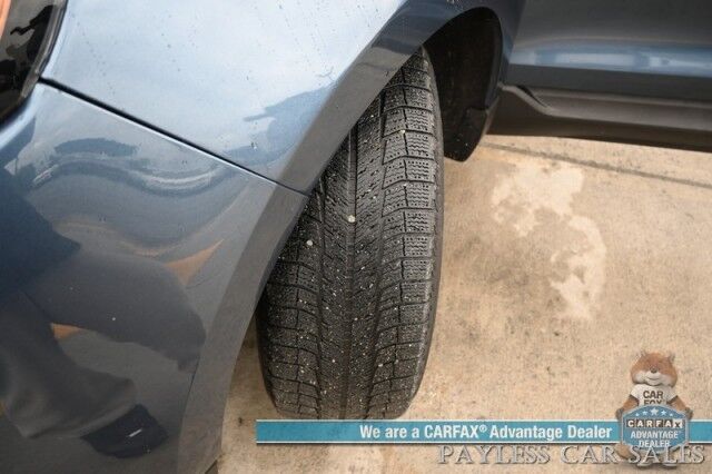 2019 Ford Edge SEL / AWD / Cold Weather & Convenience Pkg / Auto Start / Heated Leather Seats & Steering / Lane Depart & Blind Spot / Apple CarPlay & Android Auto / Back Up Camera / Keyless Entry & Start / Tow Pkg / 1-Owner Anchorage AK