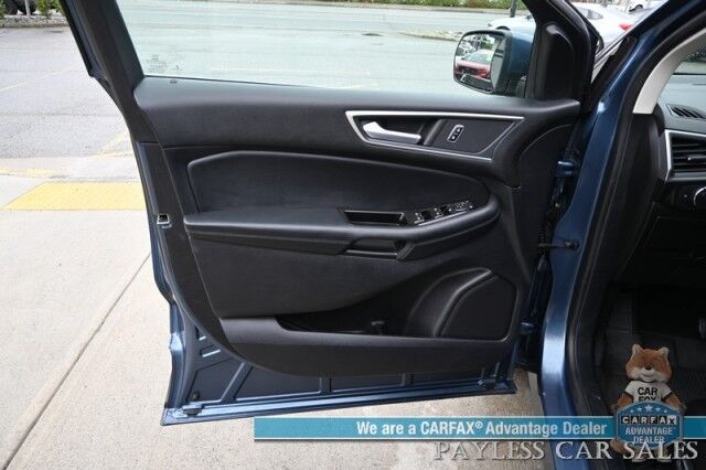 2019 Ford Edge SEL / AWD / Cold Weather & Convenience Pkg / Auto Start / Heated Leather Seats & Steering / Lane Depart & Blind Spot / Apple CarPlay & Android Auto / Back Up Camera / Keyless Entry & Start / Tow Pkg / 1-Owner Anchorage AK