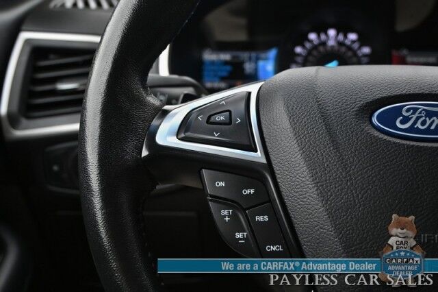2019 Ford Edge SEL / AWD / Cold Weather & Convenience Pkg / Auto Start / Heated Leather Seats & Steering / Lane Depart & Blind Spot / Apple CarPlay & Android Auto / Back Up Camera / Keyless Entry & Start / Tow Pkg / 1-Owner Anchorage AK