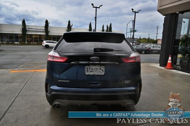 2019 Ford Edge SEL / AWD / Cold Weather & Convenience Pkg / Auto Start / Heated Leather Seats & Steering / Lane Depart & Blind Spot / Apple CarPlay & Android Auto / Back Up Camera / Keyless Entry & Start / Tow Pkg / 1-Owner Anchorage AK