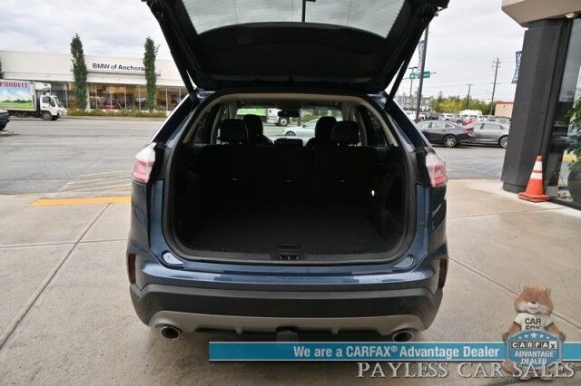 2019 Ford Edge SEL / AWD / Cold Weather & Convenience Pkg / Auto Start / Heated Leather Seats & Steering / Lane Depart & Blind Spot / Apple CarPlay & Android Auto / Back Up Camera / Keyless Entry & Start / Tow Pkg / 1-Owner Anchorage AK