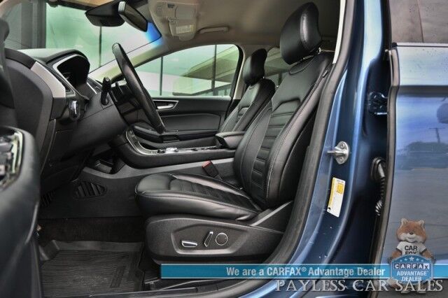 2019 Ford Edge SEL / AWD / Cold Weather & Convenience Pkg / Auto Start / Heated Leather Seats & Steering / Lane Depart & Blind Spot / Apple CarPlay & Android Auto / Back Up Camera / Keyless Entry & Start / Tow Pkg / 1-Owner Anchorage AK
