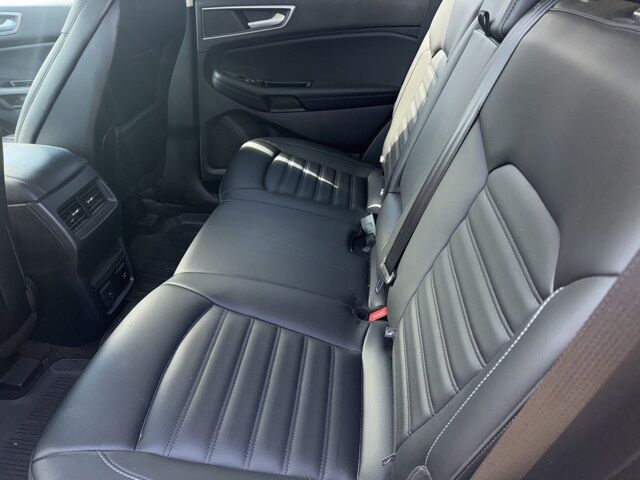 2019 Ford Edge SEL West Burlington IA