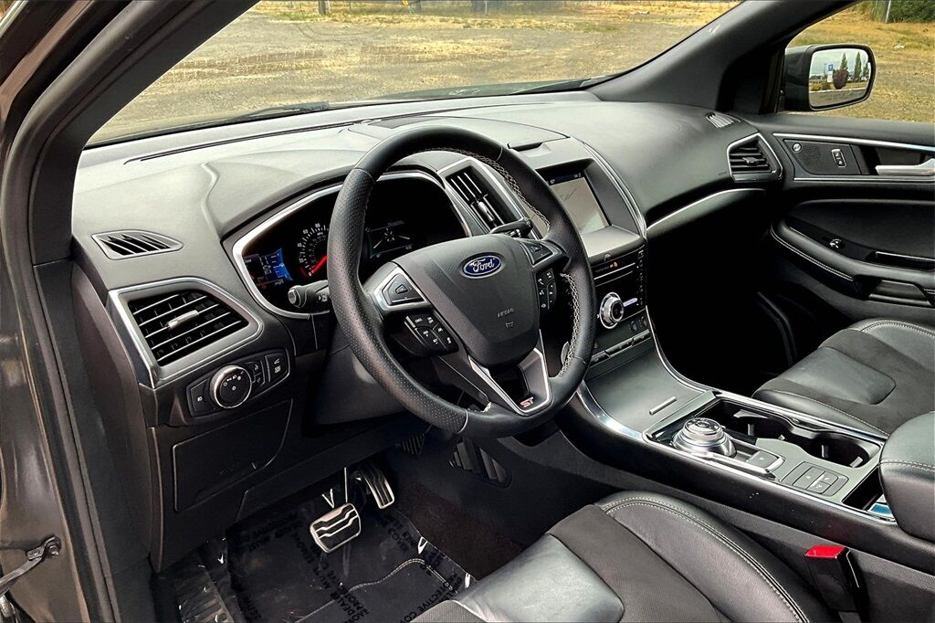 2019 Ford Edge ST OR
