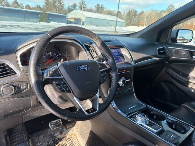2019 Ford Edge ST Pine River MN