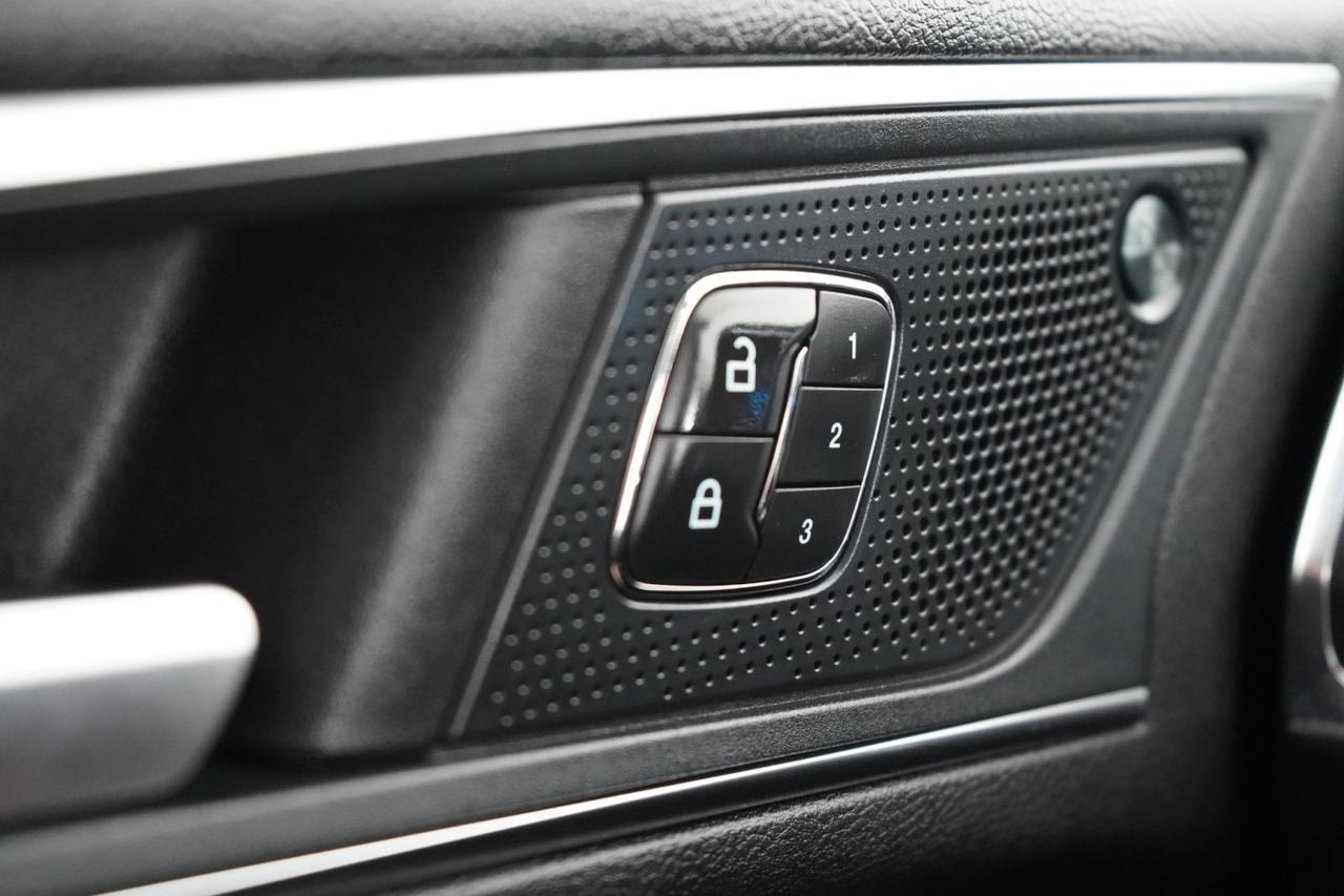 2019 Ford Edge TITANIUM BLIND SPOT ASSIST LEATHER HEATED SEATS REAR CAMERA KEYL Carrollton TX