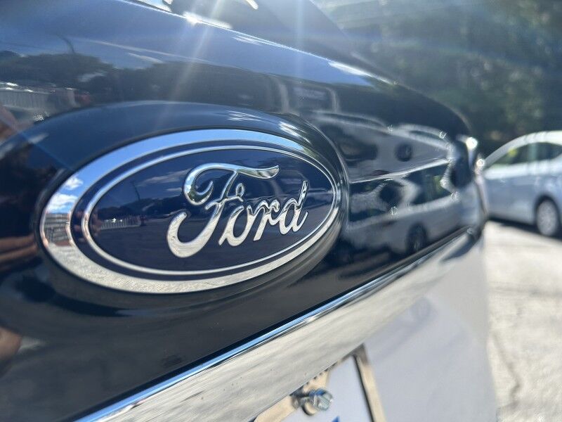2019 Ford Edge Titanium - ELITE PACKAGE - EXTRA CLEAN Whitinsville MA