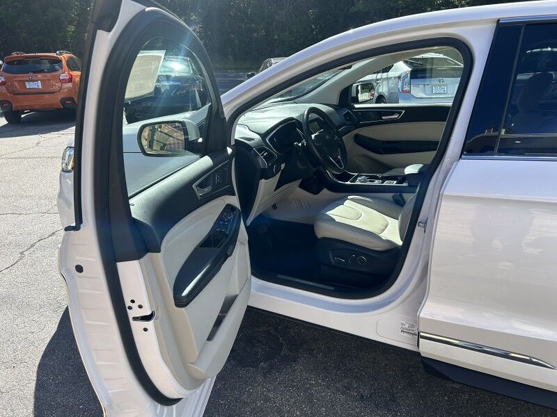 2019 Ford Edge Titanium - ELITE PACKAGE - EXTRA CLEAN Webster MA
