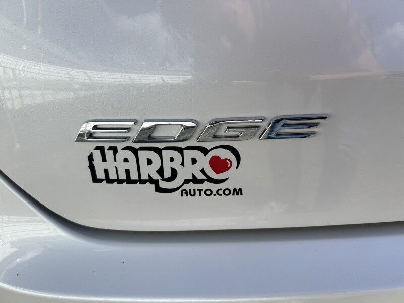 2019 Ford Edge Titanium - ELITE PACKAGE - EXTRA CLEAN Webster MA