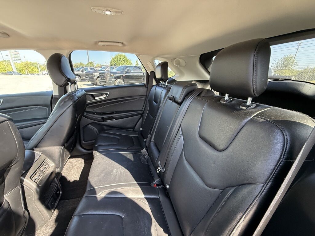 2019 Ford Edge Titanium Crestwood KY