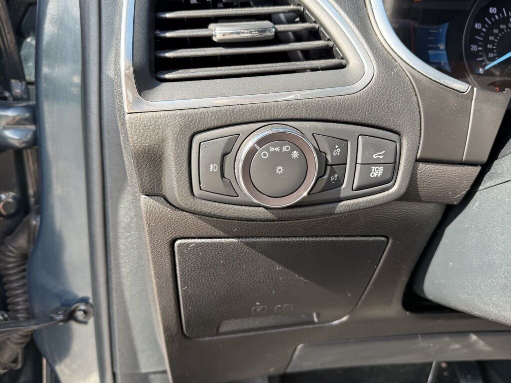 2019 Ford Edge Titanium Crestwood KY
