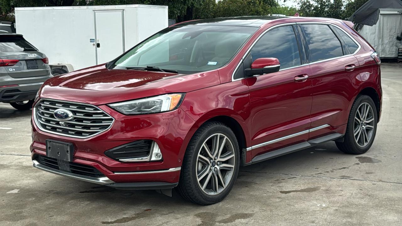 2019 Ford Edge Titanium