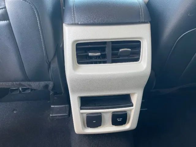 2019 Ford Edge Titanium Sport Utility 4D Cincinnati OH