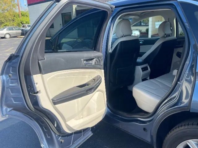 2019 Ford Edge Titanium Sport Utility 4D Cincinnati OH