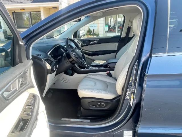 2019 Ford Edge Titanium Sport Utility 4D Cincinnati OH