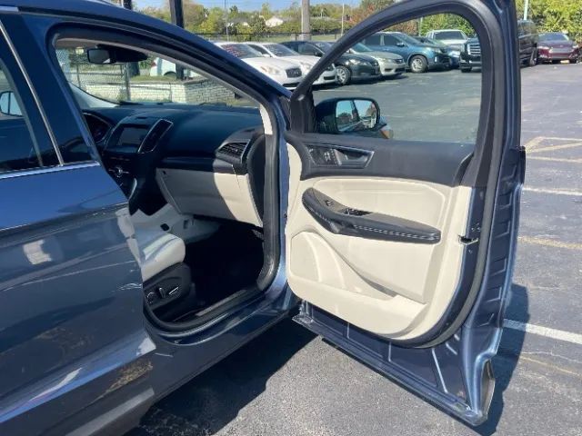 2019 Ford Edge Titanium Sport Utility 4D Cincinnati OH