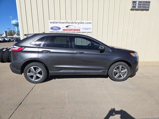2019 Ford Edge Titanium Watertown SD