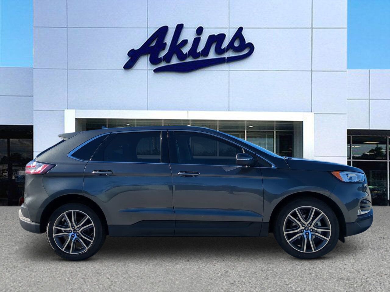 2019 Ford Edge Titanium