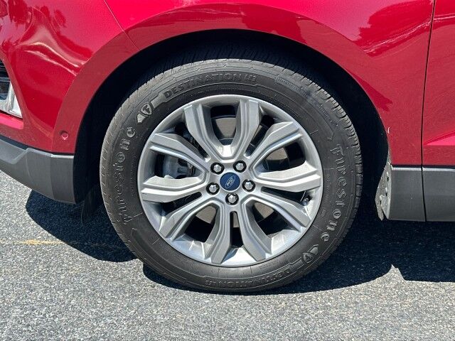 2019 Ford Edge Titanium Worcester MA