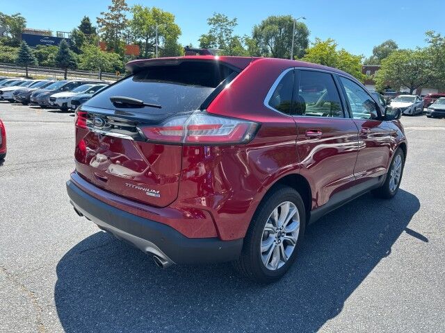 2019 Ford Edge Titanium Worcester MA