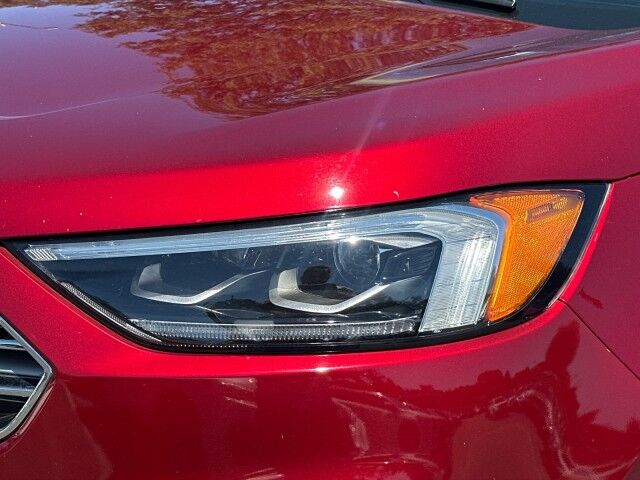 2019 Ford Edge Titanium Worcester MA